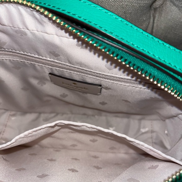 Authentic Kate Spade green crossbody bag - Picture 2 of 4